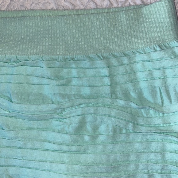 PRIME CUT Layered Pencil Skirt - Picture 5 of 5